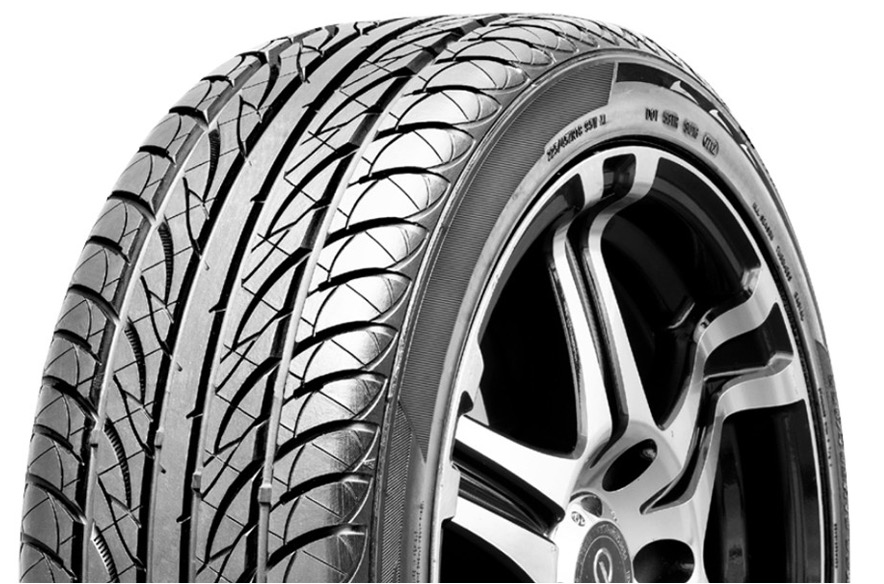 Llanta 205/55ZR16 91W BLACKHAWK HU01 AUTO
